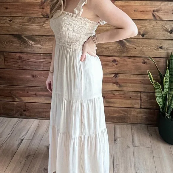 THE SIENNA IVORY DRESS - Picture 11 of 14